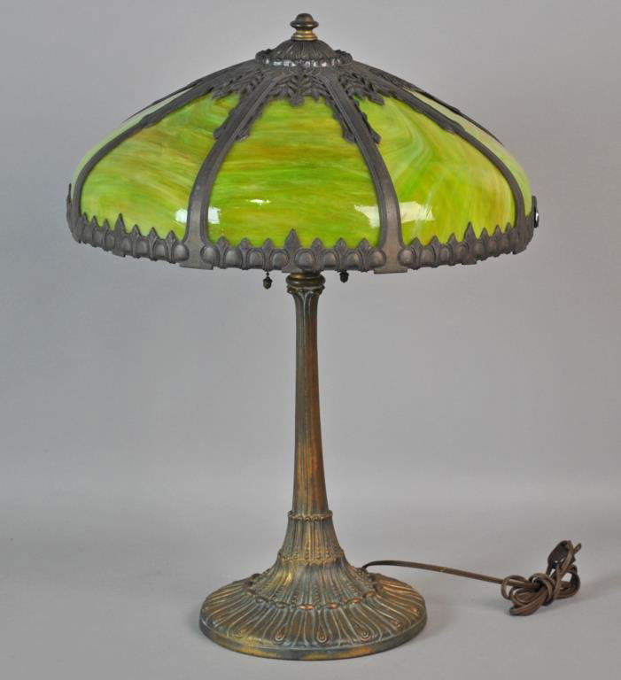 8-PANEL SLAG GLASS LAMP (1 of 3)