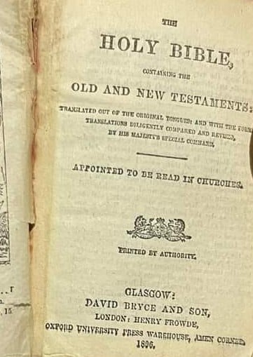 THE HOLY BIBLE CONTAINING THE OLD AND NEW TESTAMENTS “WORLD’S SMALLEST BIBLE” GLASGOW, - 4