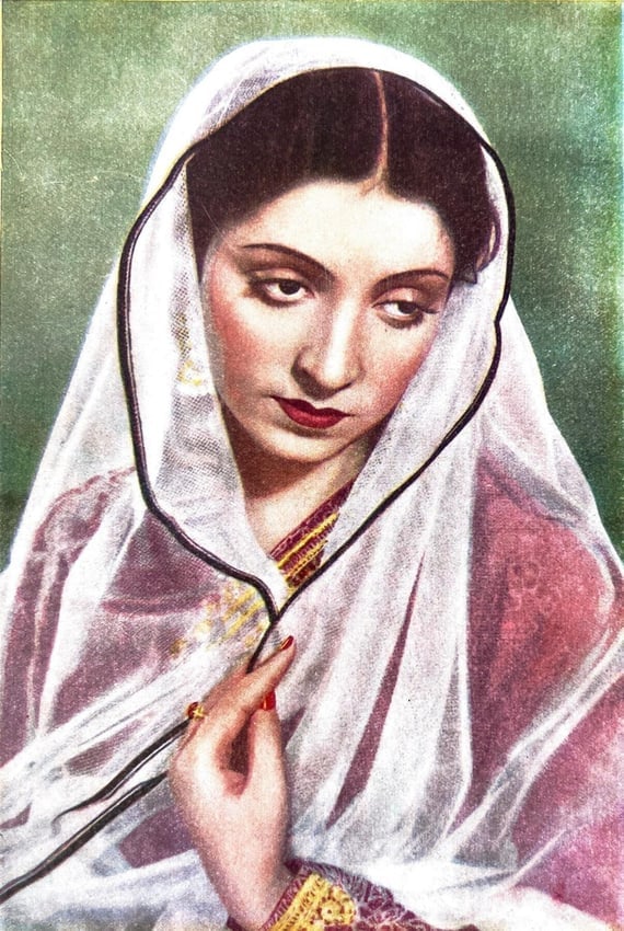 BOLLYWOOD BEAUTY - VINTAGE HAND-COLOURED PORTRAIT PRINT: BOLLYWOOD BEAUTY - VINTAGE HAND-COLOURED PORTRAIT PRINTMEDIUM: HAND-COLOURED LITHOGRAPH OR PHOTOGRAPHIC PRINTCIRCA: 1940s-50sDIMENSIONS: APPROX. 6 X 9.5 INCHESCONDITION: EXCELLENT; MINOR AGE WEAR,