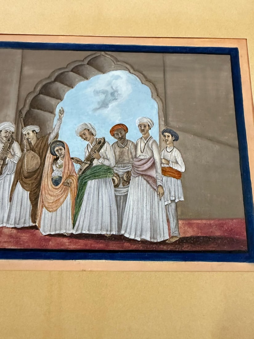 PATNA SCHOOL COMPANY PERIOD PAINTING OF A DANCING LADY WITH MUSICIANS, 19TH CENTURY - 2