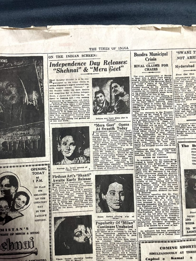 THE TIMES OF INDIA – "BIRTH OF INDIA'S FREEDOM" – ORIGINAL INDEPENDENCE DAY EDITION, FRIDAY,: A HISTORIC ORIGINAL COPY OF THE TIMES OF INDIA, BOMBAY EDITION, DATED FRIDAY, AUGUST 15, 1947 (NO. 195, VOL. CIX, PRICE TWO ANNAS) – THE LANDMARK ISSUE PUBLISHED ON THE DAY OF INDIAN INDEPENDENCE.