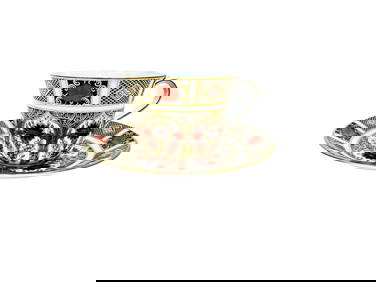 Royal Crown Derby Cup & Saucer Pattern 1128 (1 of 2)