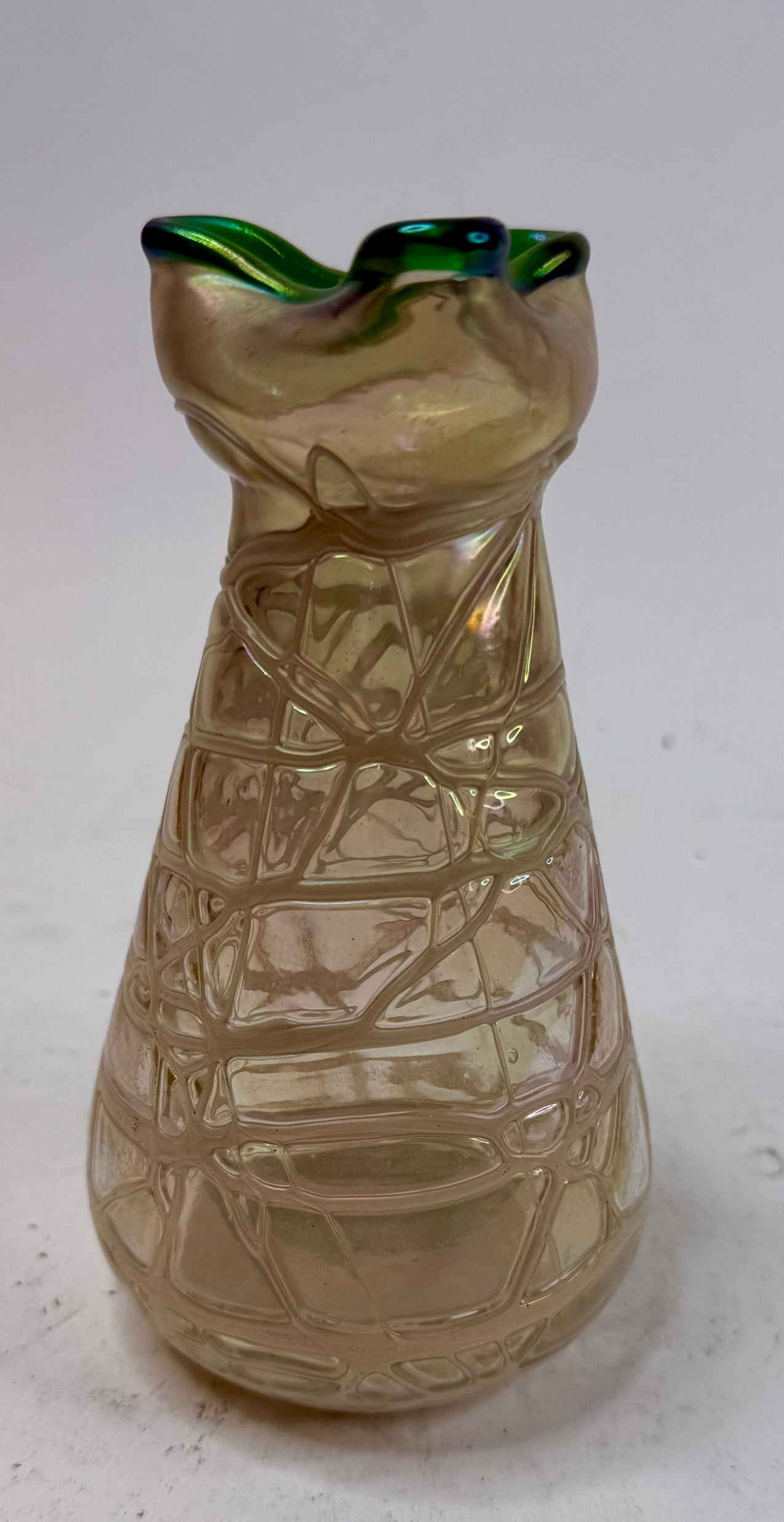 Kralik Vase (1 of 5)