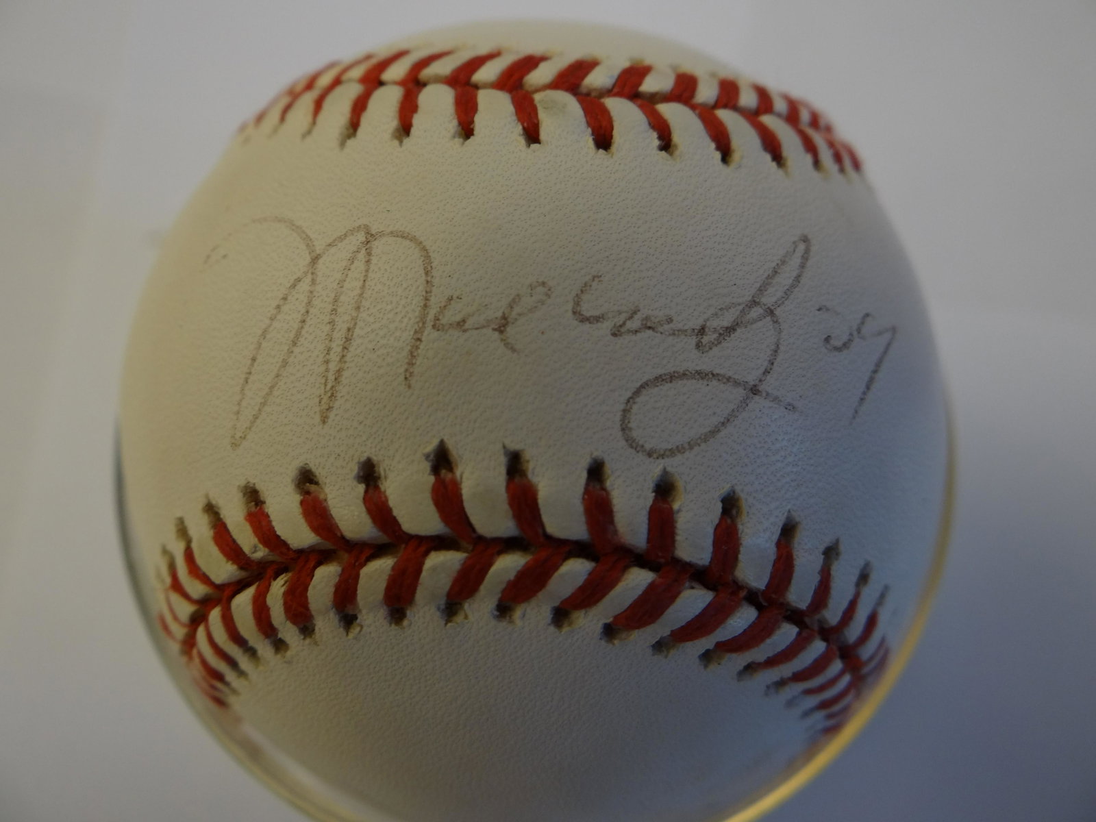 Manny Ramirez Signed Autographed MLB Baseball.: Manny Ramirez Signed Autographed MLB Baseball. Certificate of Authenticity Phil Castinetti's Sportsworld