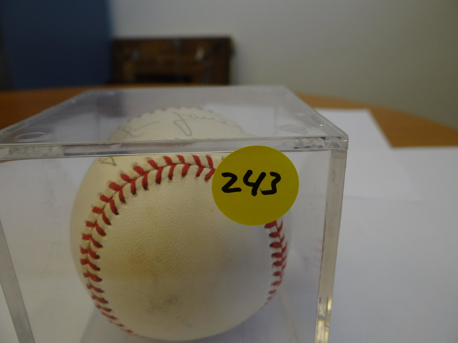 Julian Javier Signed Autographed MLB Baseball.: Julian Javier Signed Autographed MLB Baseball. Personalized with CardCertificate of Authenticity Phil Castinetti's Sportsworld