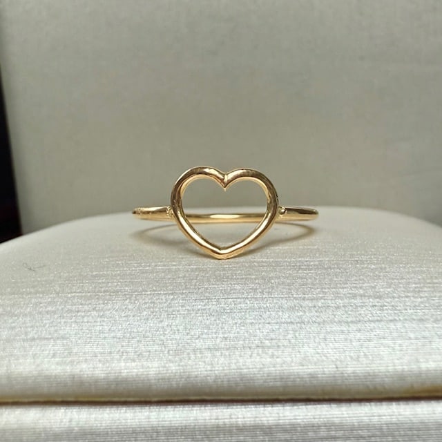 18K solid gold Heart Ring (1 of 5)
