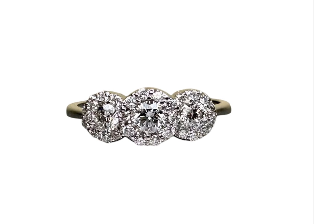 Timeless Superlative 0.85ct Diamond Trilogy set on 18k Solid Gold Ring (1 of 5)