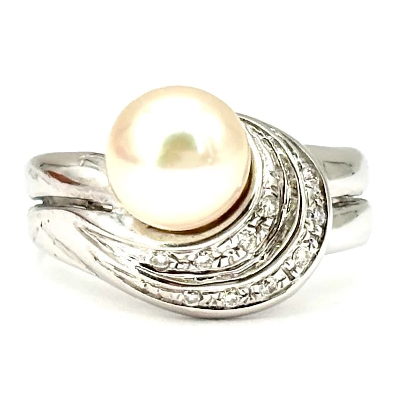 Exquisite Minimalist 18kt White Gold Pinky Ring with N. 1 Akoya Pearl & 0.07-0.09ct Diamonds, 3.57gr (1 of 5)