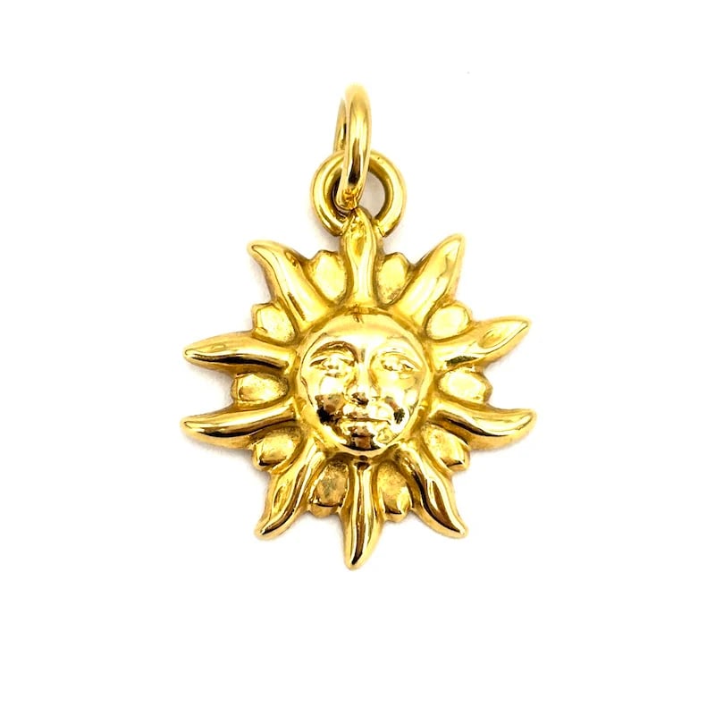 Radiant 18K Yellow Gold Celestial Daystar Motif Pendant, Weight 3.80 gr (1 of 4)