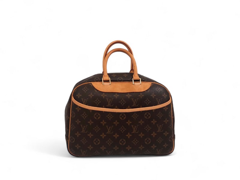 Louis Vuitton Deauville MM Monogram - Elegant Vanity Masterpiece (1 of 5)