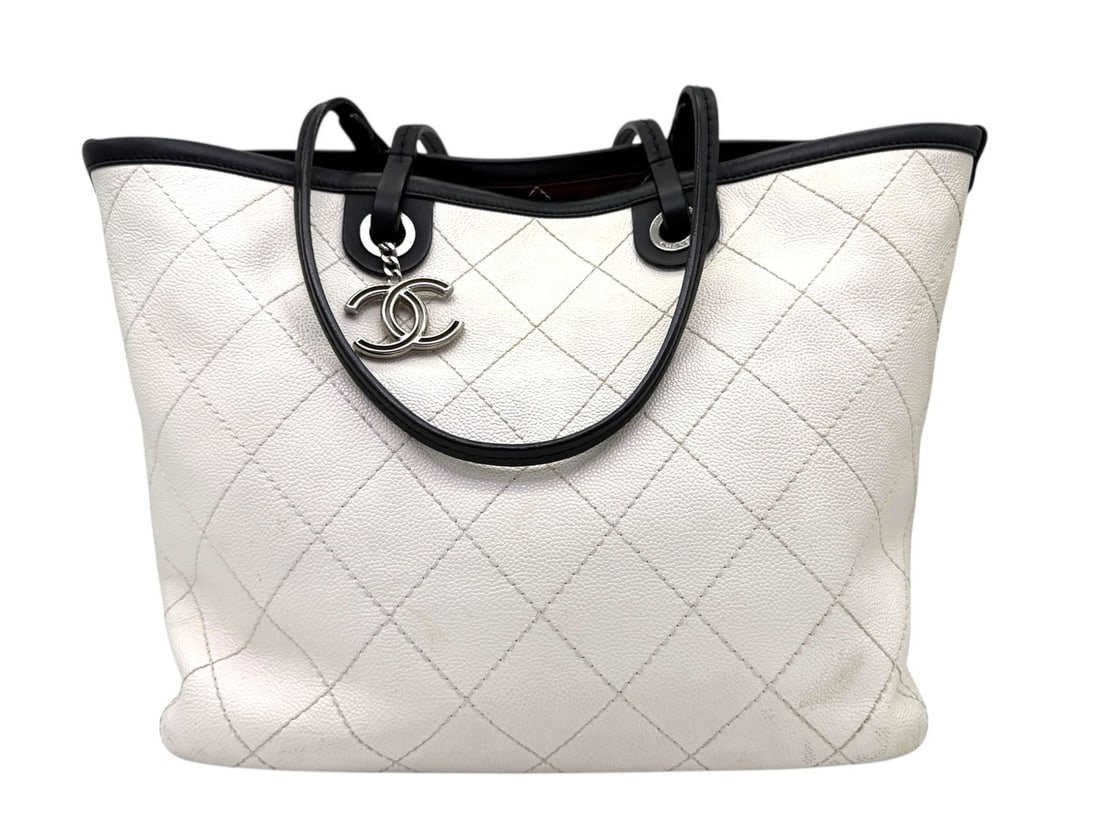 Chanel White Soft Leather Shopper - Luminous & Pristine Masterpiece (1 of 5)