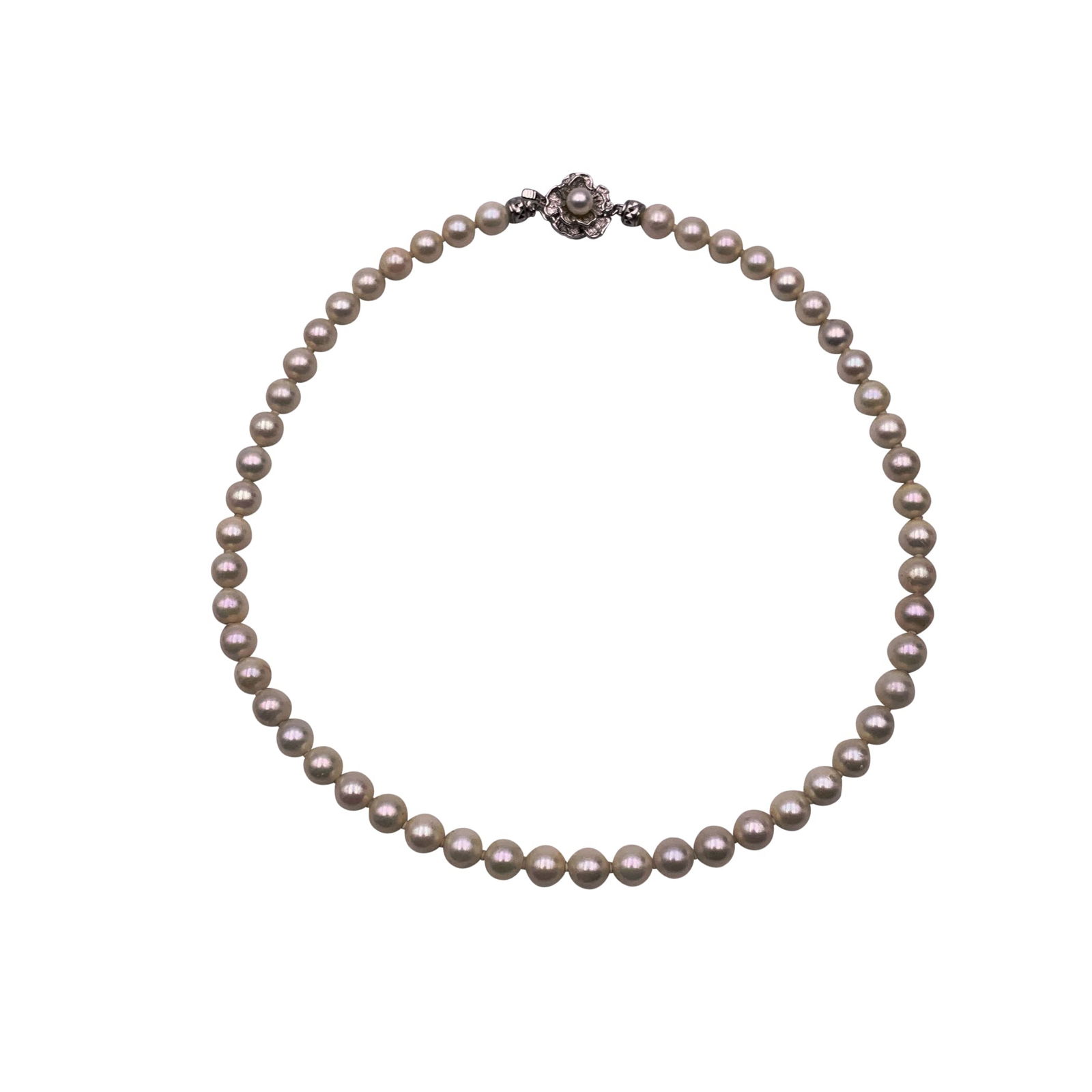Other Brand Pearl Necklace: A timeless expression of elegance, this Akoya Pearl Necklace from Japan embodies the refined beauty and tradition of one of the world's most celebrated pearls. Akoya pearls are renowned for their high