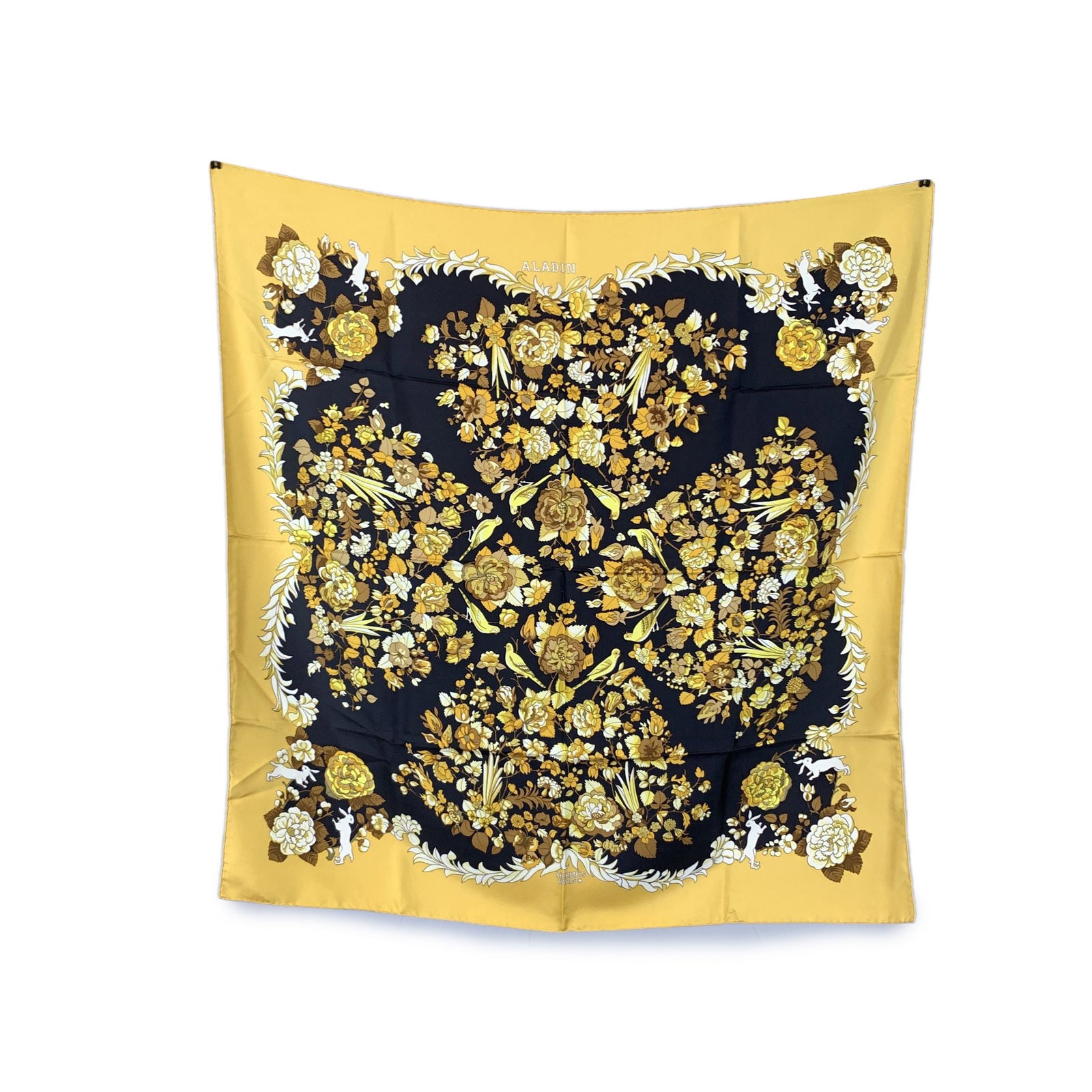 Hermes Vintage Silk Scarf Carre 90 (1 of 5)