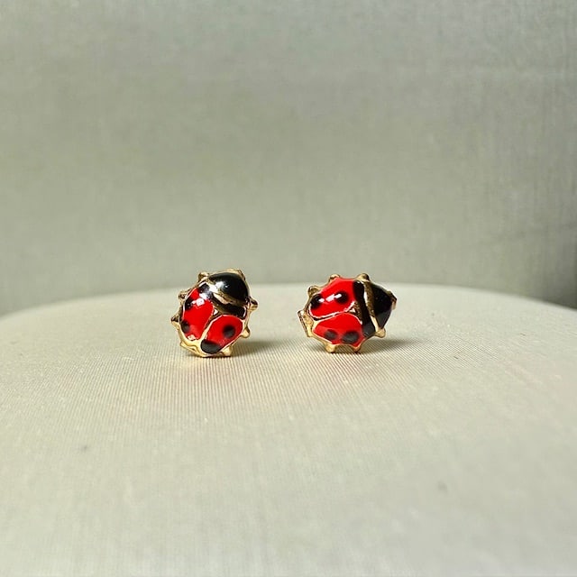 Super sweet 9k solid gold kids Earrings made in Italy: 9k solid gold kids Earrings made in Italy Weight: 0,6gr SKU: 12B