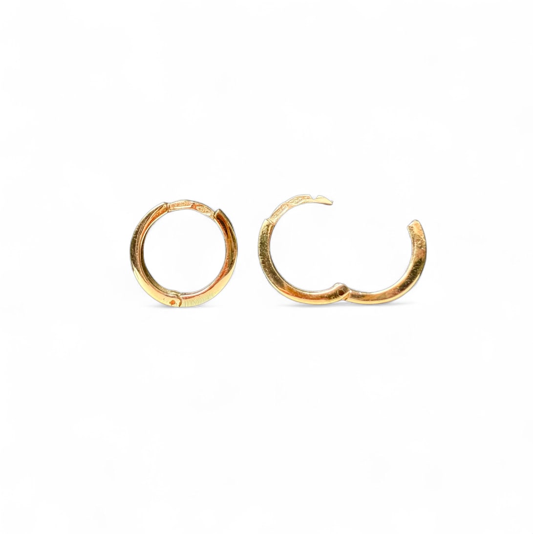 9k solid gold kids Earrings made in Italy: 9k solid gold kids Earrings made in Italy weight: 1.3gr SKU: 14B