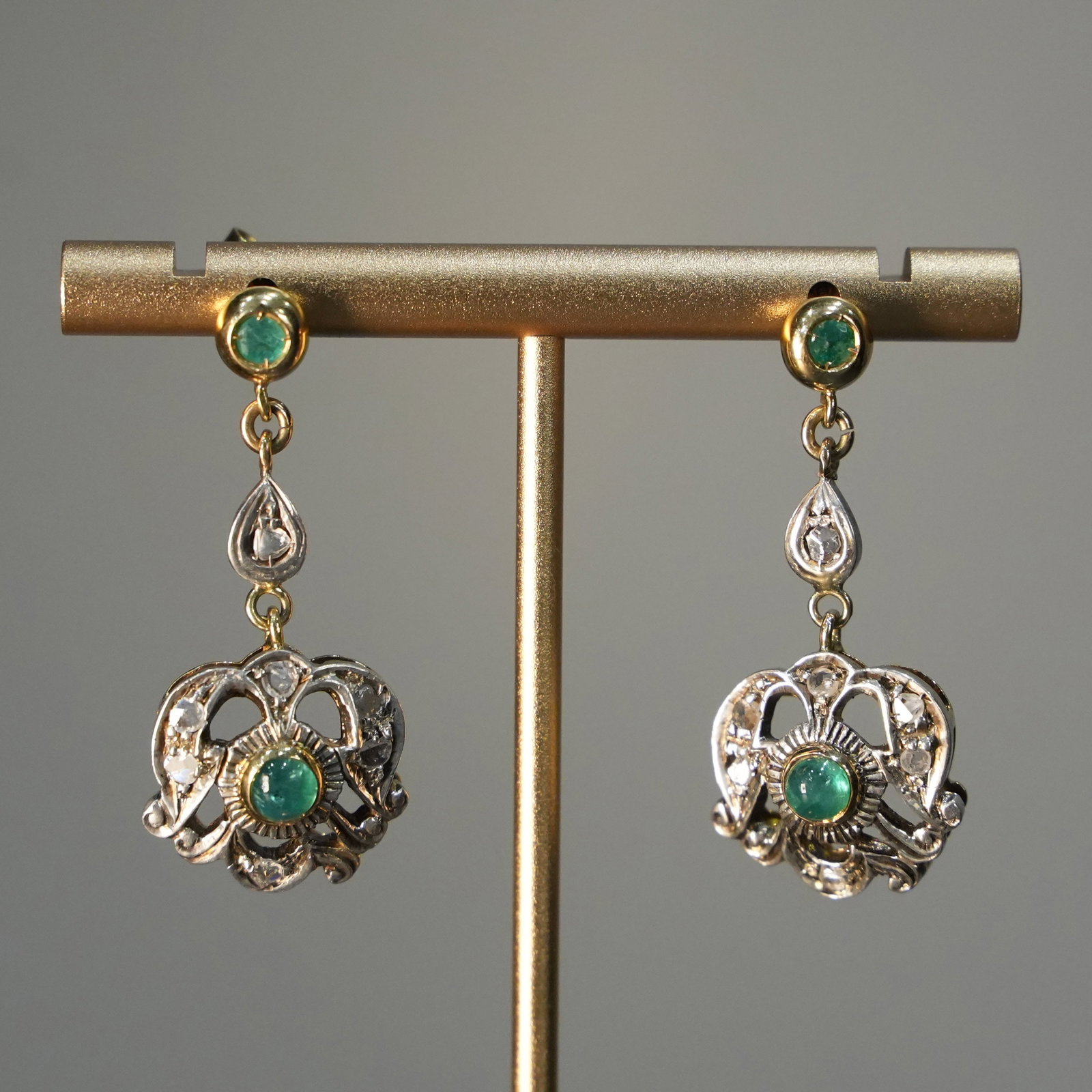 Artistic 18K Yellow Gold & Silver Earrings with 0.25ct Old-Cut Diamonds and 0.50ct Emeralds,, 9.37gr (1 of 4)