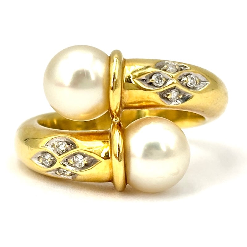Ring contrarie pearls, yellow gold and diamonds; 7.66 gr. (1 of 8)
