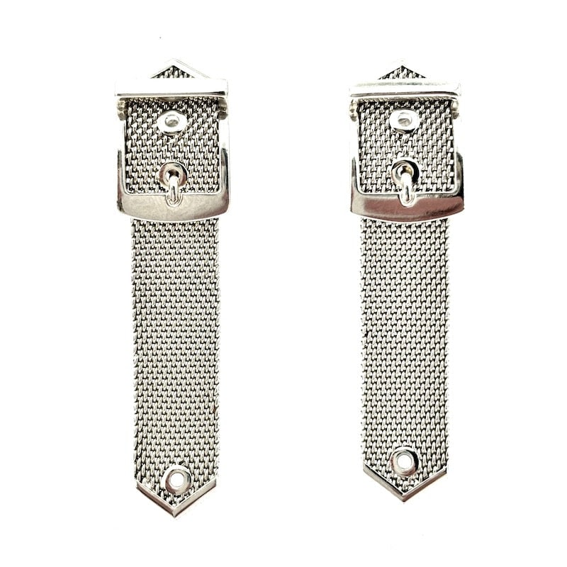 Unoaerre belt buckles white gold earrings, pendants - 4.6 cm; 13.09 g: RARE OCCASION Unoaerre Vintage! Semi-rigid belt buckle chain earrings, woven in solid 18 kt white gold. A very exclusive model of emblematic and unmistakable dangle earrings. Not to be missed! Our com