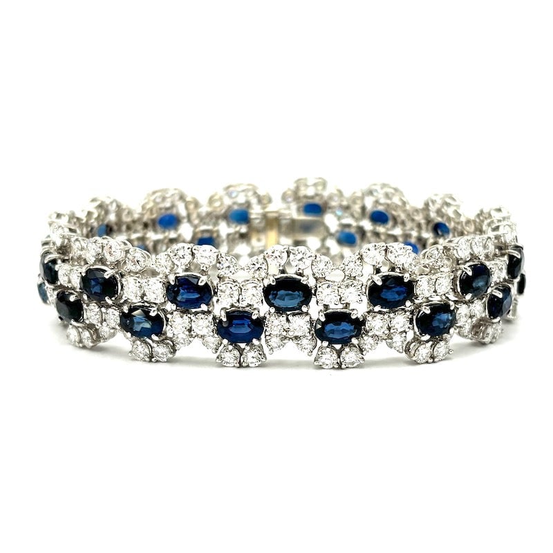 Masterpiece bracelet sapphires, diamonds and gold; 42.32 gr. (1 of 8)