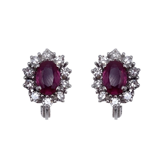 Daisy lobe earrings, ruby, diamonds and gold; 3 gr. (1 of 4)