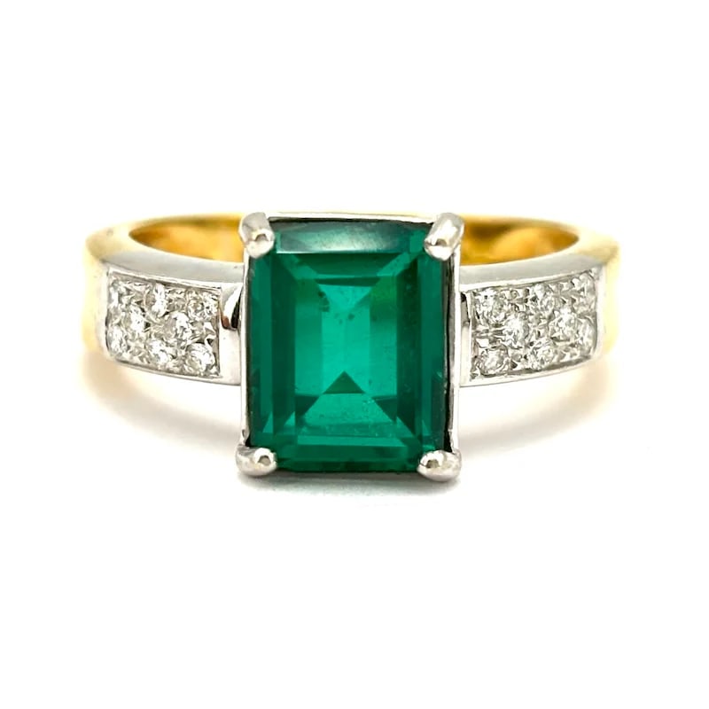 18K White and Yellow Gold Statement Ring with Rectangular Synthetic Emerald and Diamonds - 5.37g (1 of 5)