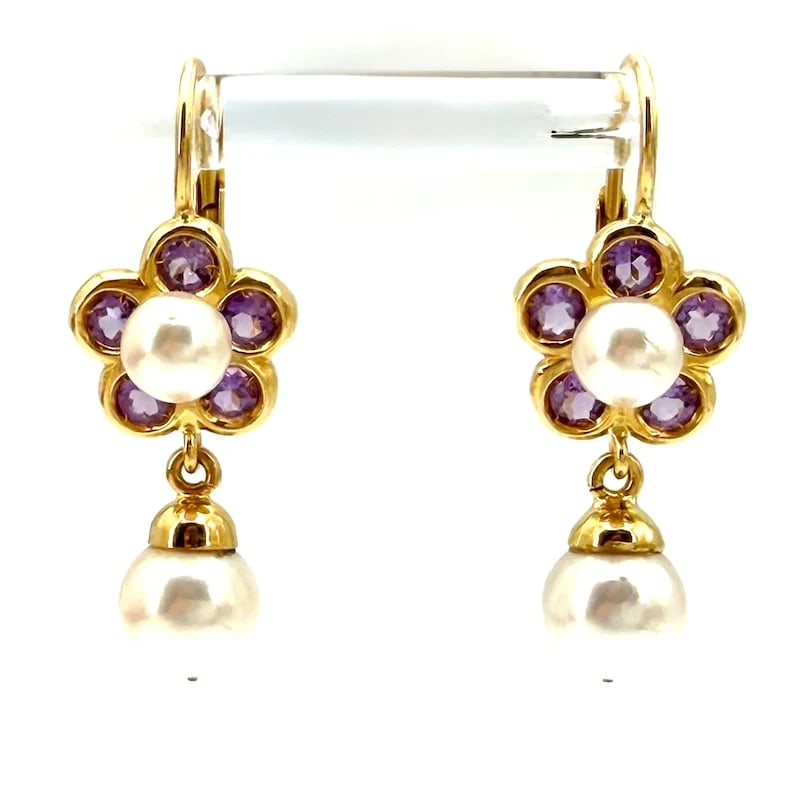A Floral Design for these 18K Yellow Gold Drop Earrings with 4 Akoya Pearls and Amethysts, 7.23g (1 of 5)
