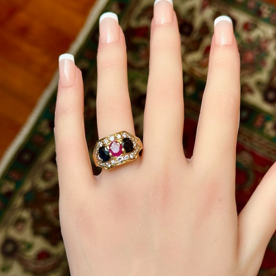 Beautiful 0.70ct Diamond Ruby and Sapphire 9.7gr Ring set on 18k solid gold - 2