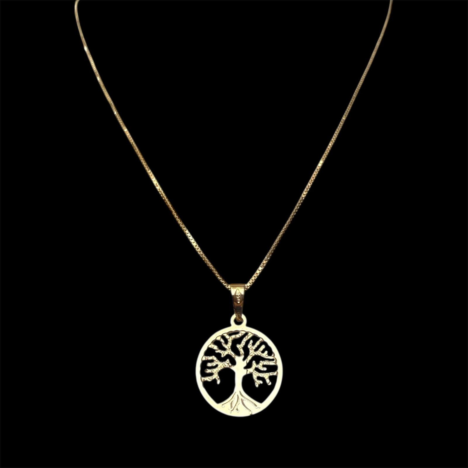 Nice 18K Solid gold Necklace with Life Tree pendant: Nice 18K Solid gold Necklace with Life Tree pendant weight: 2.5gr SKU: VITA Our company's certification is available for free, upon request If you wish to receive any other international lab