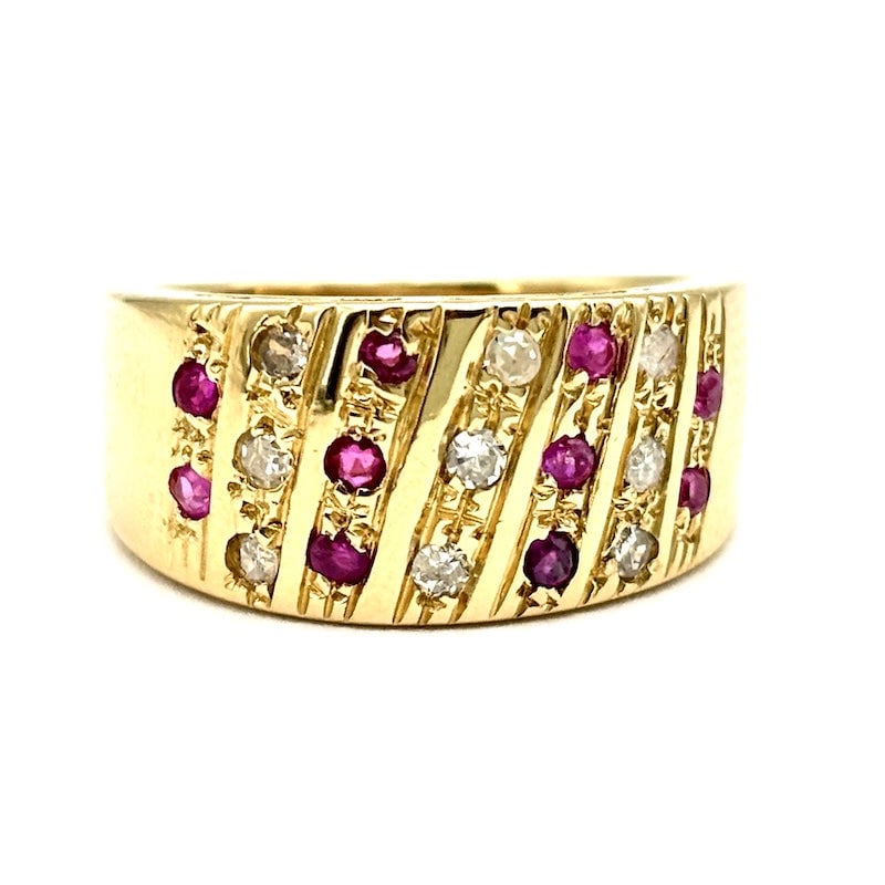 Vintage ruby and diamond band ring, yellow gold; 8.52 gr. (1 of 6)