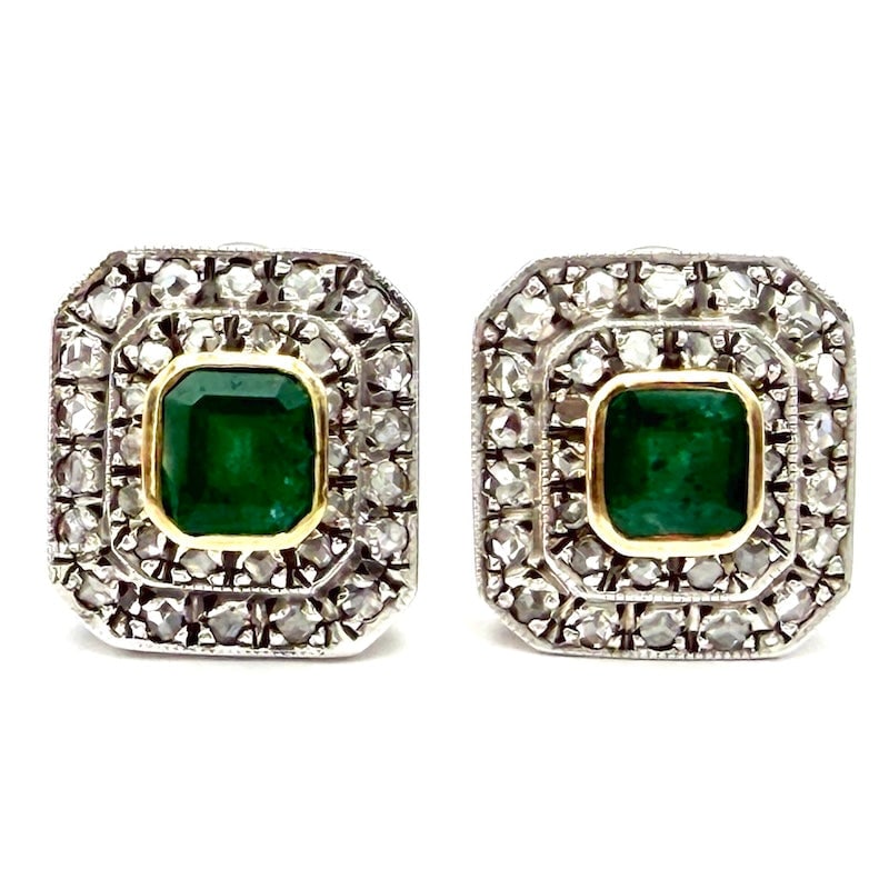 Square emerald and diamond style patch earrings; 9.58 gr; 1.5 cm: A not-to-be-missed vintage style square patch earrings at a great price! 18 kt gold lobe patch earrings with emeralds and diamonds mounted on sterling silver. Clips only as back. A true touch of retro