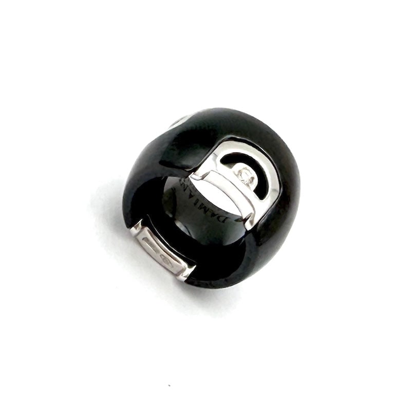 Damiani D Icon pendant, black ceramic and white gold; 5.96 gr. (1 of 8)