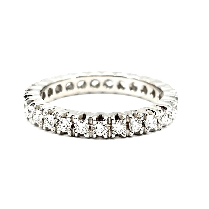 Eternel brilliants and gold ring - 0.81 ct; 3.59 gr - size 12: A very classic, important and fine eternel ring. White, immortal, universal and eternal full circle ring, i n 18 kt white gold for 0.81 ct. A timeless and infinite ring, dream of every woman in the wo