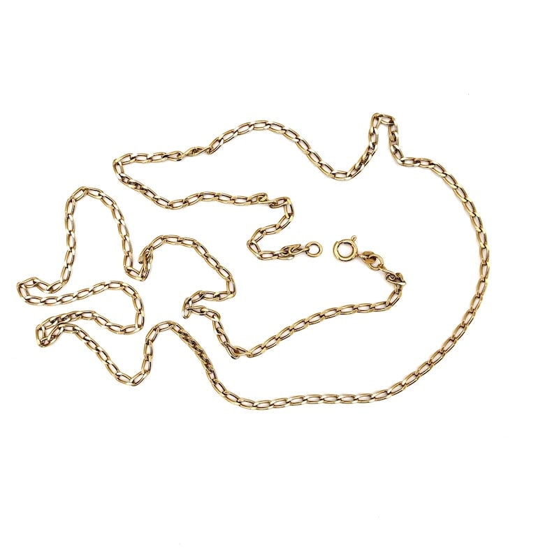 Men's long gold necklace, figaro chain; 18.94 gr.: Men's long chain necklace classic figaro link, 18kt yellow gold, with mini lobster clasp. A touch of unisex class, timeless and universal. Our company's certification is available for free, upon reque