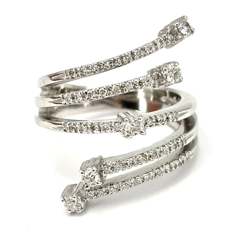 Contrarie ring draped with 5 rows of brilliants, white gold - 0.50-0.60 ct; 9.11 gr: Contrarie ring draped in white gold, 5 rows studded with brilliants, including 5 solitaires. Multifaceted, sparkling, sleek and contemporary design at bargain price! Our company's certification is ava