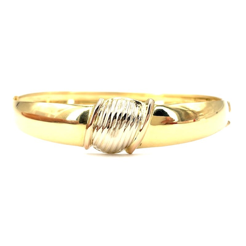 Rigid circle bracelet, yellow gold, with fluted centerpiece; 13.96 gr. (1 of 7)