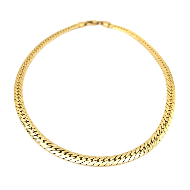 Yellow gold spike necklace, choker; 23.58 gr - 42 cm: A luminescent vintage spike choker necklace, an all-purpose, flat-link, mirrored, 18 kt yellow gold, always sought-after and absolutely like new! Our company's certification is available for free, upo
