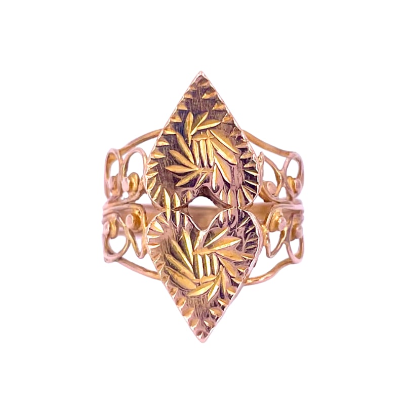 Antique double heart ring, 9 kt gold; 2.51 gr.: An exciting and powerful antique gem from the early decades of the 1900s! Authentic vintage ring all in 9 kt gold, double heart front and gold wire curls. Romantic, light and old-fashioned magic. Our 