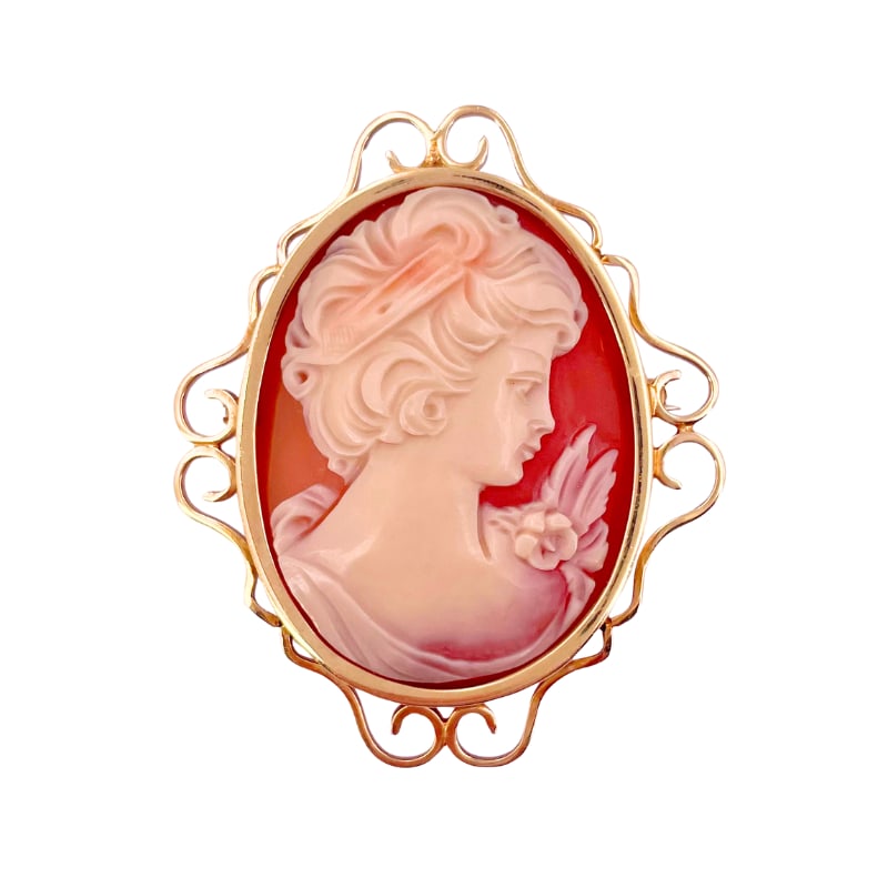 Vintage cameo pendant/brooch and gold; 12.82 gr.: Taste of old-fashioned romance for this stunning 1970s-80s vintage pendant-pin with hand-engraved cameo of a lady's face on carnelian shell. An artistic old school gem, mounted on 18 kt gold, with ric