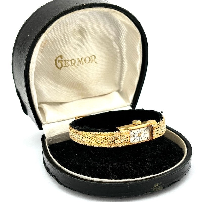 Germor vintage watch, France, gold; 20.55 gr.: Exquisite antique clock, 1940s-50s era, signed Germor, France. Mechanical with manual winding. Collectible watch, with original box, truly lovely! Our company's certification is available for free, up