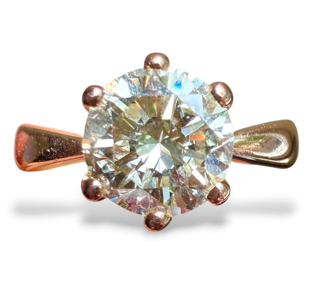 Important 18K Gold Diamond Solitaire Ring, Approx. 2.35 Carats, L Color, VVS Clarity (1 of 6)