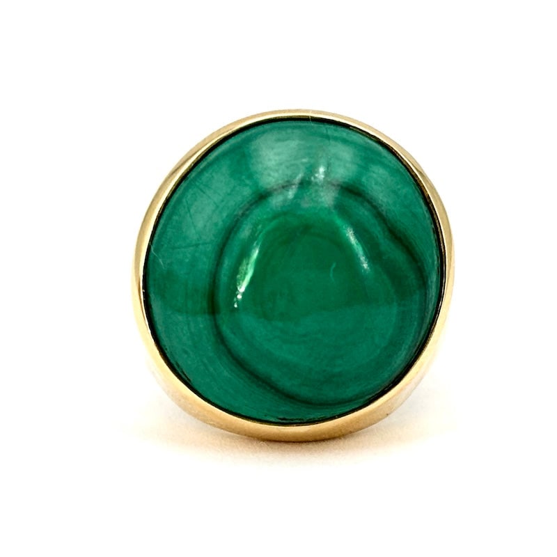 Vintage cabochon malachite and yellow gold chevalier pinky ring; 11.36 g (1 of 6)