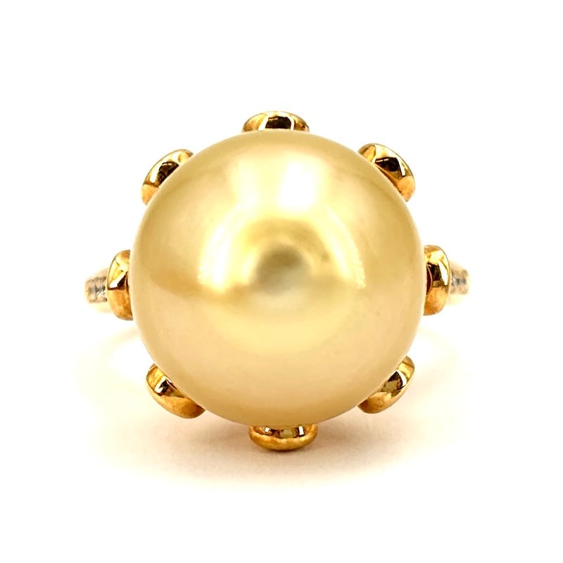 Maxi pearl ring in yellow gold, Australia, yellow gold and diamonds; 13.91 g (1 of 6)