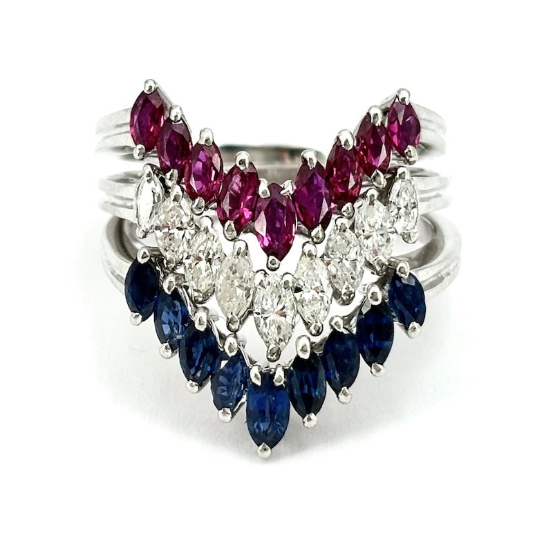 Ring composed of 3 V-shaped marquise rings of rubies, sapphires, diamonds and white gold; 9.94 gr (1 of 12)