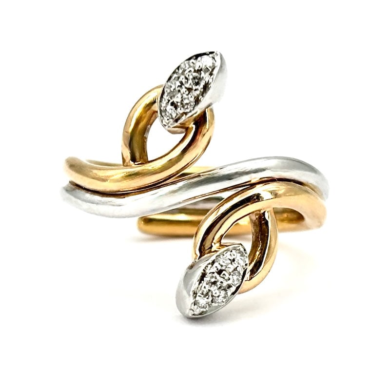 Contrarie brilliant ring, in white and rose gold - 0.05-0.06 ct; 7.17 gr