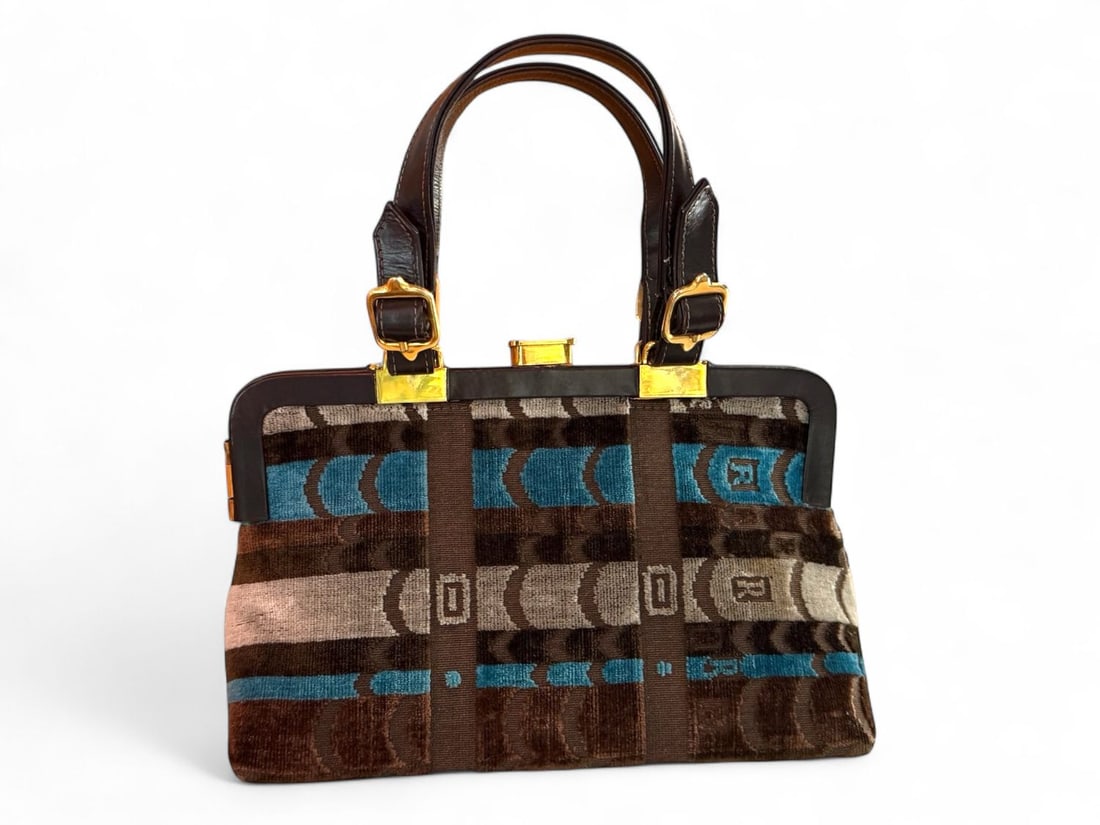 Roberta di Camerino Vintage Velvet Handbag: Exquisite Roberta di Camerino handbag crafted from the Maison's signature velvet in a refined brown and light blue palette. Adorned with elegant gold hardware, this piece showcases the artistic herita