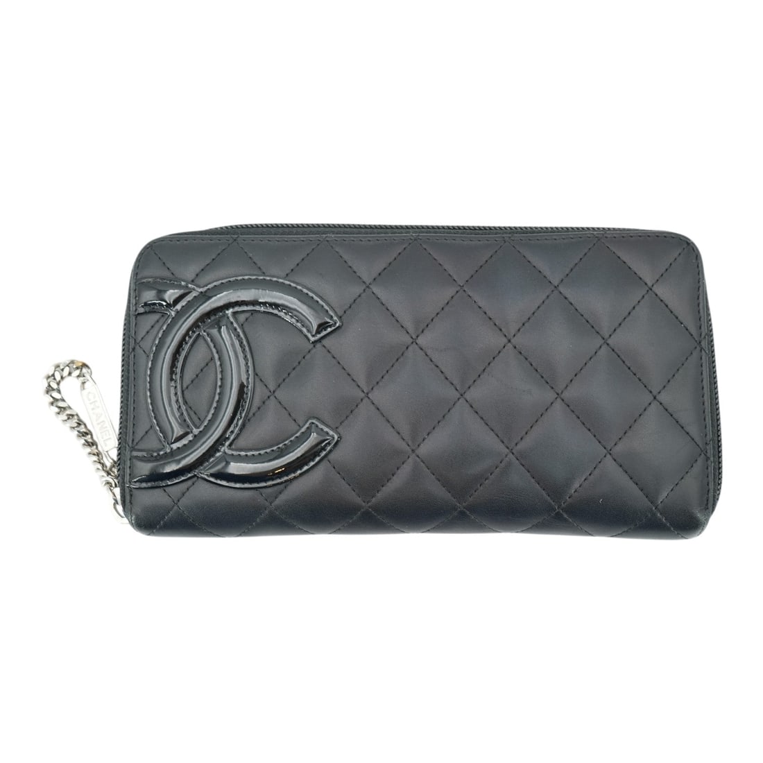 Chanel Leather Wallet Cambon: Step into the world of contemporary Chanel luxury with this stunning Cambon Zip Around Wallet, a piece that beautifully bridges the gap between classic house codes and modern functionality. This mediu