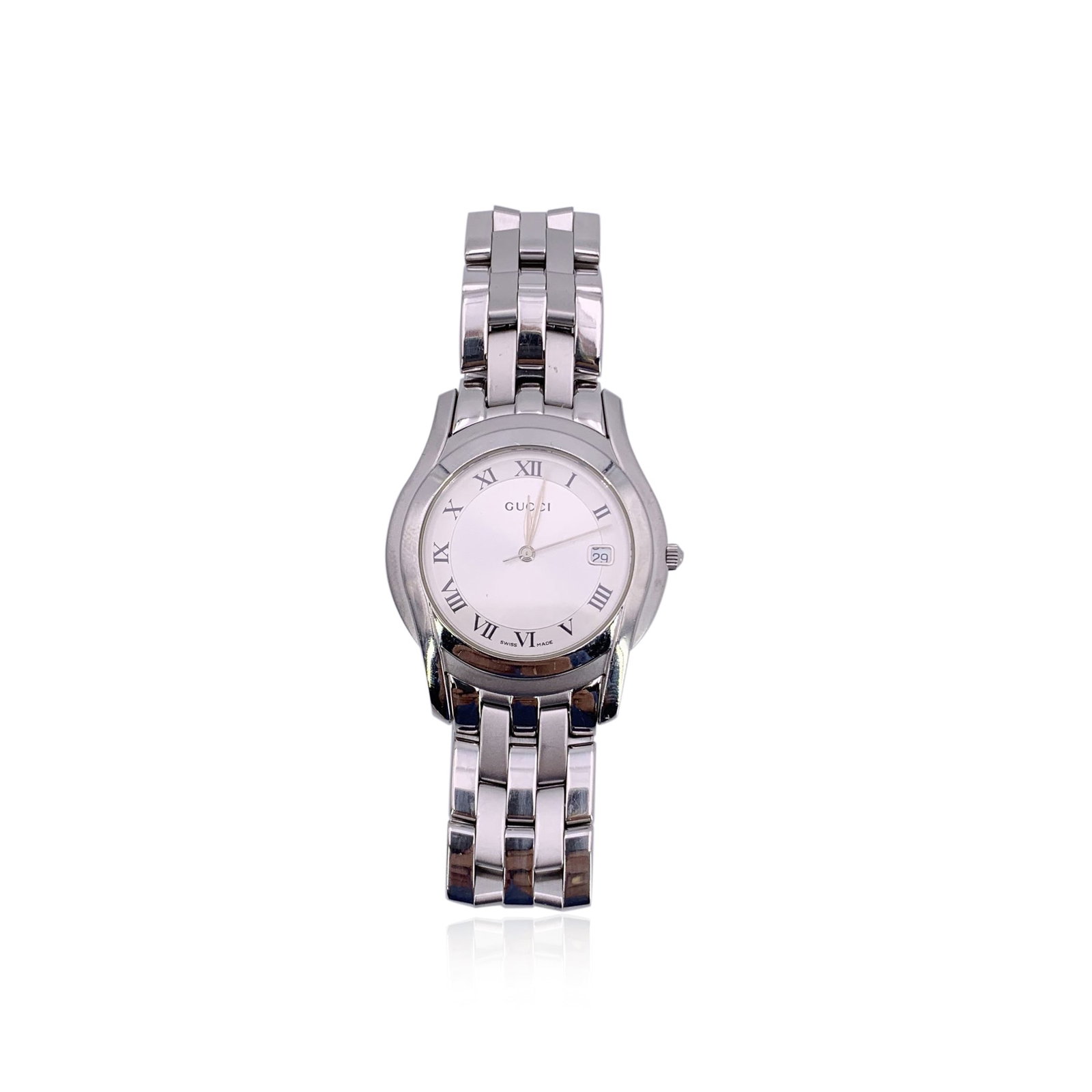 GUCCI STEEL WATCH GTIMELESS: Gucci 5500M Silver-Tone Stainless Steel Quartz Watch - White Dial, Roman Numerals Elevate your timepiece collection with this classic Gucci 5500M wristwatch, blending timeless design with Swiss precis