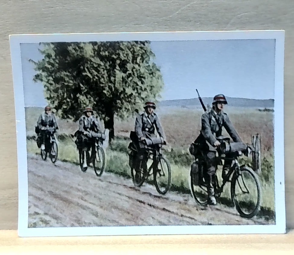1930s Cigarette card The German Wehrmacht cyclists on the march Josetti Juno VG-EX: A nice Original collectible Trade card, ad to your collection, grade it or start your card collections here with us! Many Tobacco , tea and trade cards being listed daily in this current auction. We g