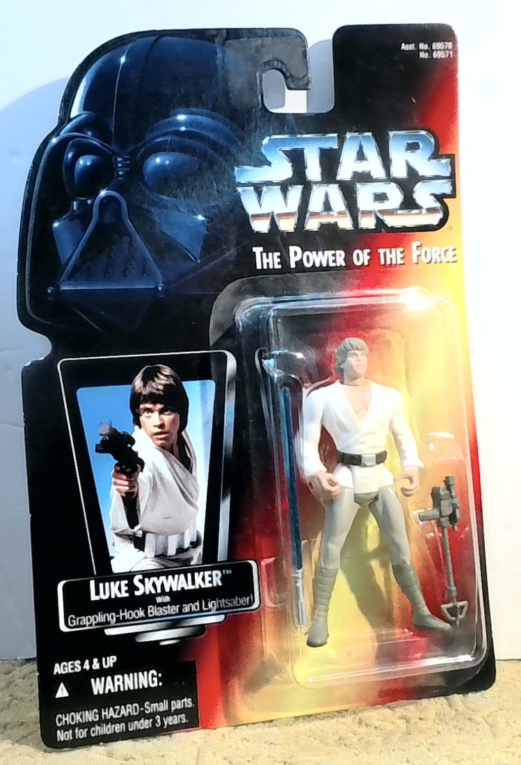 Kenner Star Wars: The Power of the Force Luke Skywalker Action Figure (1 of 2)