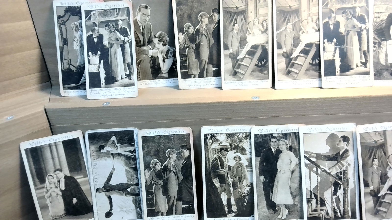 Tobacco cards 1932 3rd series Wills Cinema Stars Portion of set  VG (1 of 3)